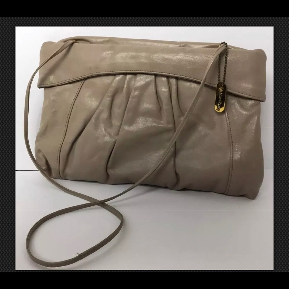 Vintage Evan Picone Clutch Hand Bag Purse.